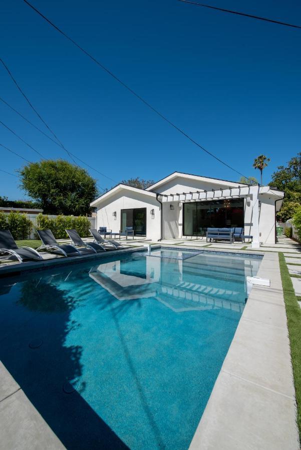 Villa Universal Stellar With Pool And Jacuzzi