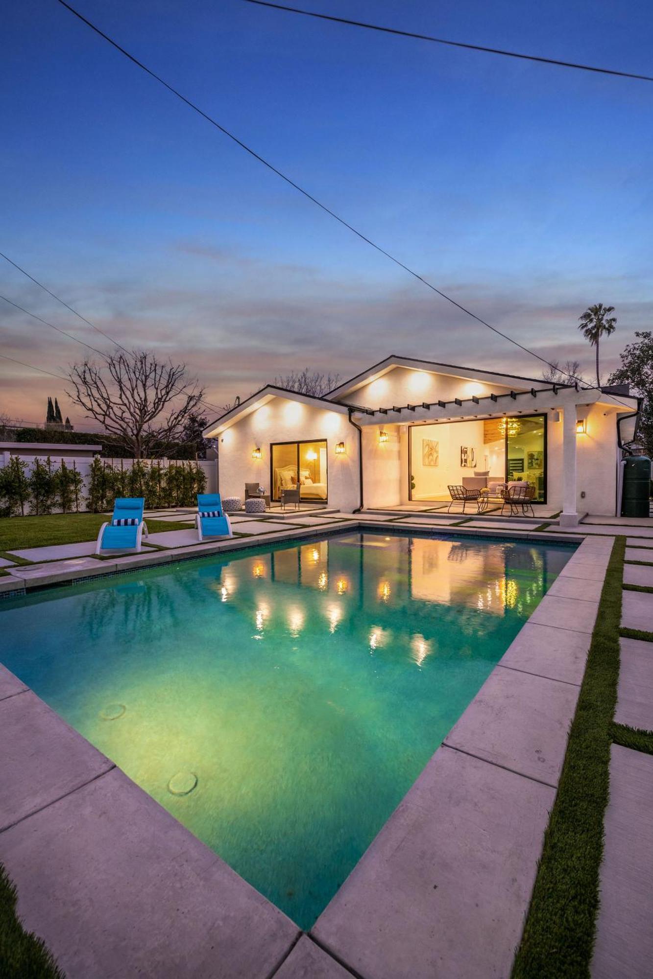 Villa Universal Stellar With Pool And Jacuzzi Los Angeles